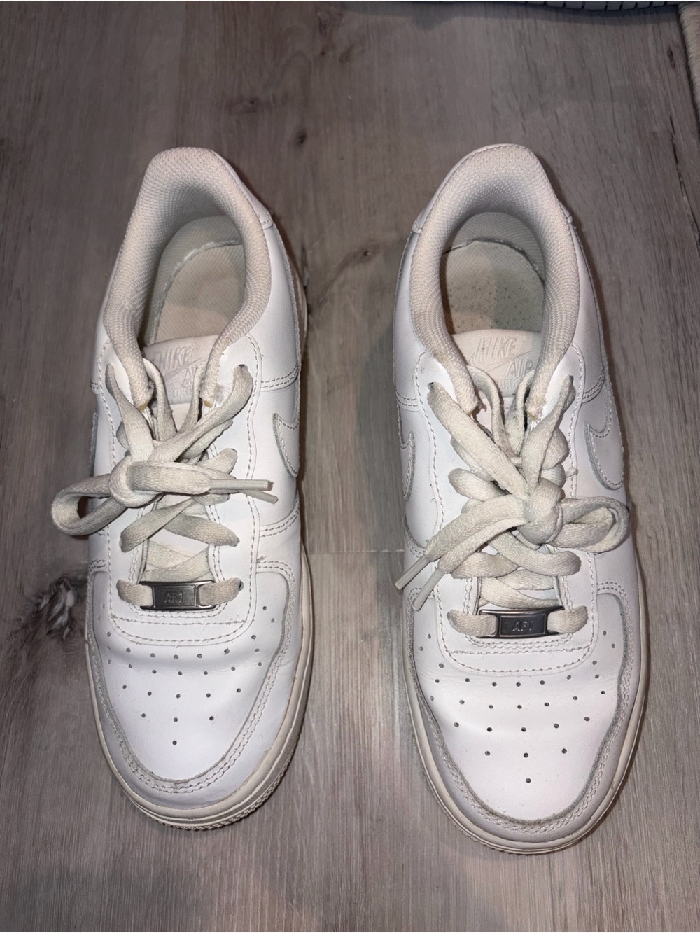 Nike White Women's Low-Top Sneakers